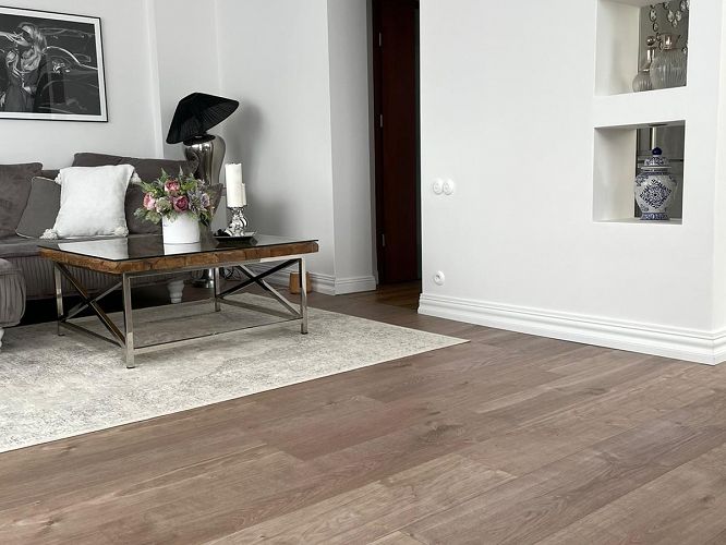 Listwa przypodłogowa LK12024 9002